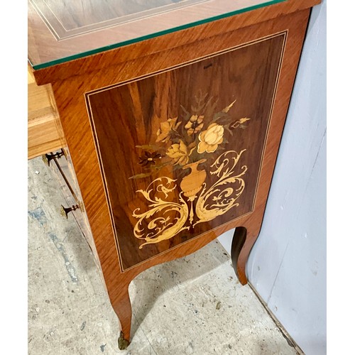 641 - ITALIAN MARQUETRY CHEST OF THREE DRAWERS WITH ORIGINAL SORRENTO RECEIPT