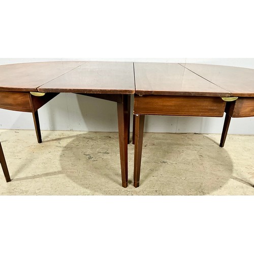 680 - D END MAHOGANY DINING TABLE . Length with leaves 214cm, width 126cm