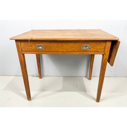 681 - 1970’S STYLISH DESK