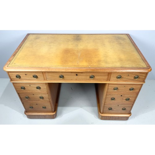 541 - VICTORIAN MAHOGANY TWIN PEDESTAL DESK WITH TOOLED LEATHER WRITING SURFACE