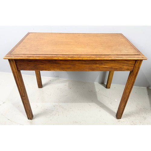 559 - LATE CENTURY TABLE WITH A OCCASIONAL TABLE