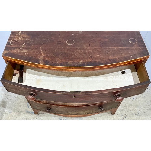 597 - BOW FRONT MAHOGANY CHEST OF 5 DRAWERS ON BRACKET FEET