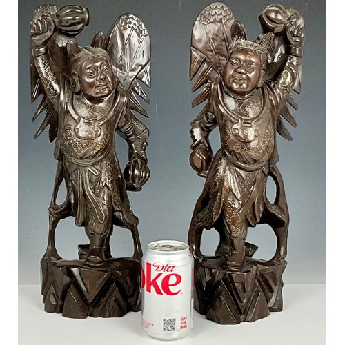 321 - PAIR OF ORIENTAL ROOT CARVED FIGURES DEPICTING SAGES