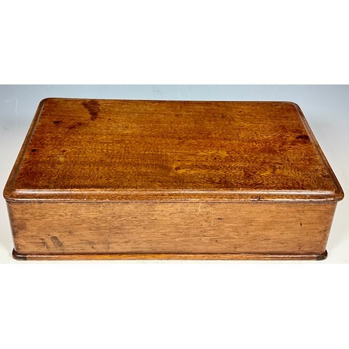 329 - MAHOGANY BOX WITH HINGED LID