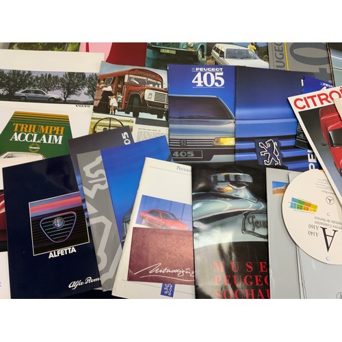 4 - A GOOD SELECTION OF CAR BROCHURES & BOOKLETS