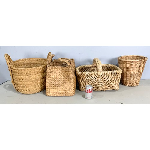 387 - QUANTITY OF WICKERWARE INC BASKET , BINS ETC (8)