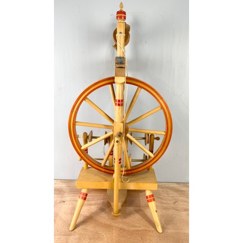 390 - FRANK HERRING & SONS CASTLE STYLE SPINNING WHEEL 90cm TALL