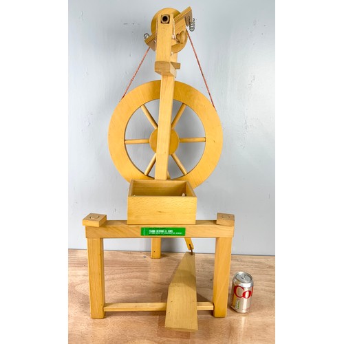 391 - FRANK HERRING & SONS CASTLE STYLE SPINNING WHEEL 90cm TALL