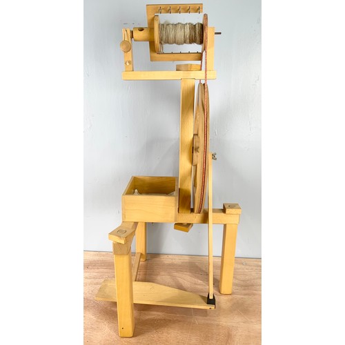 391 - FRANK HERRING & SONS CASTLE STYLE SPINNING WHEEL 90cm TALL