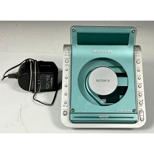 417 - SONY DREAM MACHINE CD RADIO ALARM CLOCK