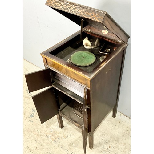 418 - MOSTYL OAK CASED CABINET GRAMOPHONE TOGETHER WITH AN SELECTION OF 78 RPM RECORDS