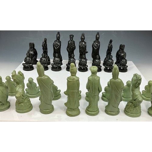 423 - LARGE MODERN MANDARIN CHESS PIECES SET IN BLACK AND JADE GREEN. Tallest Figure Approx. 17cm, Largest... 