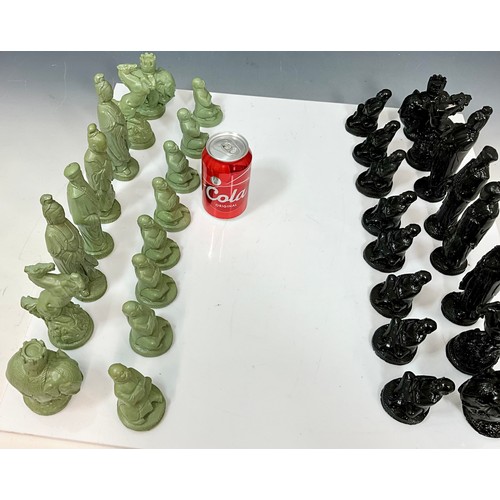 423 - LARGE MODERN MANDARIN CHESS PIECES SET IN BLACK AND JADE GREEN. Tallest Figure Approx. 17cm, Largest... 