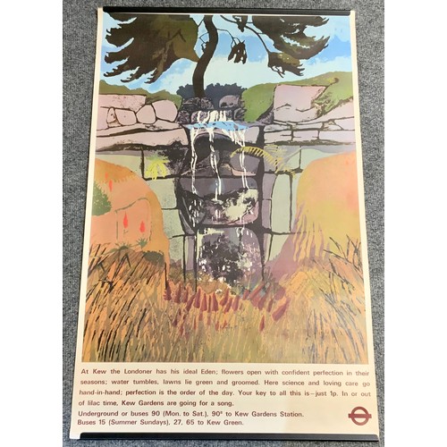 225 - LONDON TRANSPORT  POSTER LT KEW BY MICHAEL CARLO 171/1042M/7000, THE BAYNARD PRESS