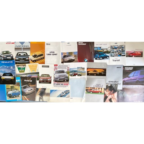 11 - CAR BROCHURES, INCLUDING FORD, LOTUS, HONDA, ASCONIA, MITSUBISHI, TOYOTA, LARGE SELECTION, MANY MAKE... 