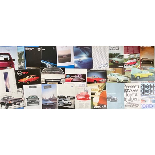 12 - CAR BROCHURES, A GOOD ASSORTMENT OF MODELS, MG, BMW, LANCIA, HONDA, LEXUS, MAZDA, COROLLA