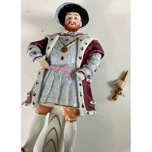 154 - HENRY VIII AND SIX WIVES SITZENDORF FIGURINES. (King Henry sadly A/F)