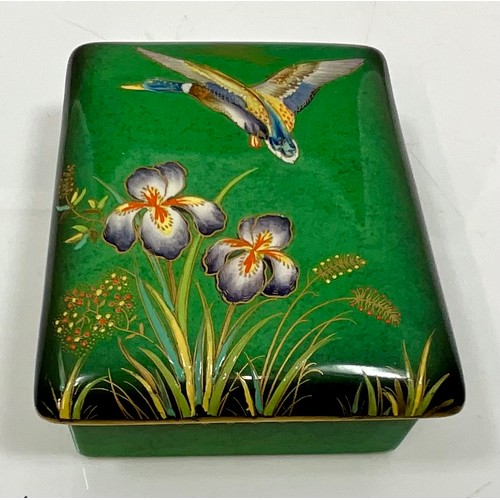 246 - CARLTON WARE BOX AND FRAMED TILES