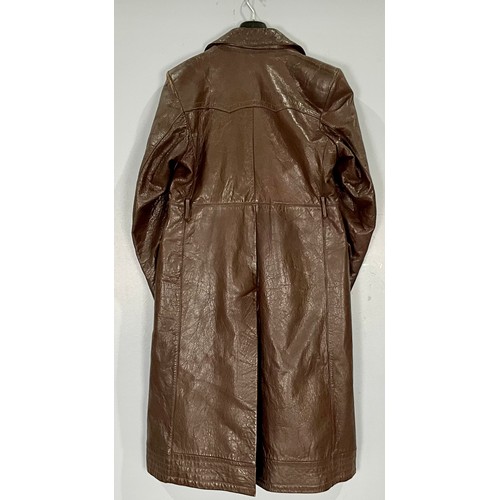 442 - VINTAGE BROWN LEATHER GERMAN OFFICERS COAT BELIEVED TO BE 1944 GERMAN OFFICERS PANZA TANK GREATCOAT ... 