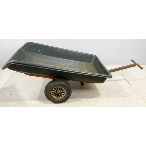 490 - LARGE WHEELBARROW / MUCK BARROW