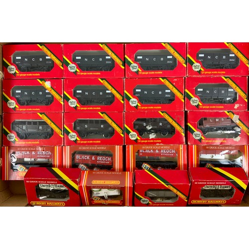 307 - HORNBY MODEL RAILWAY WAGONS, 20 BOXED, INC. NCB, SR CATTLE, LMS BRAKE, FISONS, UD, & 4 BLACK & REOCH... 