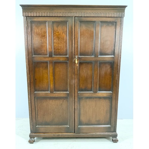 567 - WARING AND GILLOW OAK PANELLED WARDROBE WIDTH 128cm , 183cm TALL