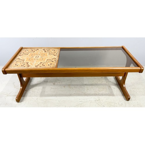 546 - LATE CENTURY OCCASIONAL TABLE WITH GLASS AND TILED TOP 121cm x 51cm