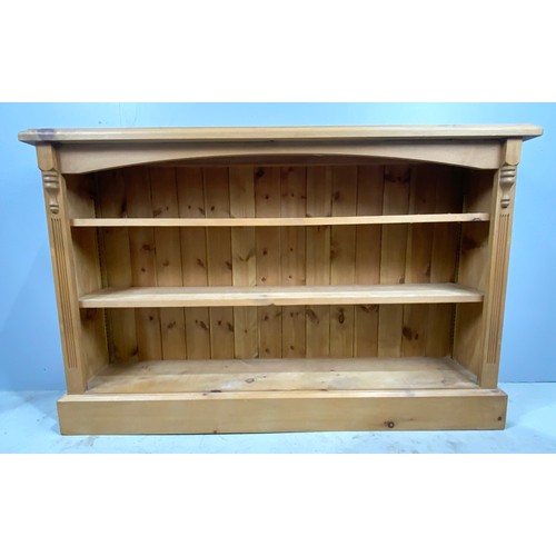 578 - MODERN PINE BOOKCASE WIDTH 136cm