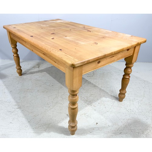 635 - MODERN PINE TABLE 152cm x 90cm