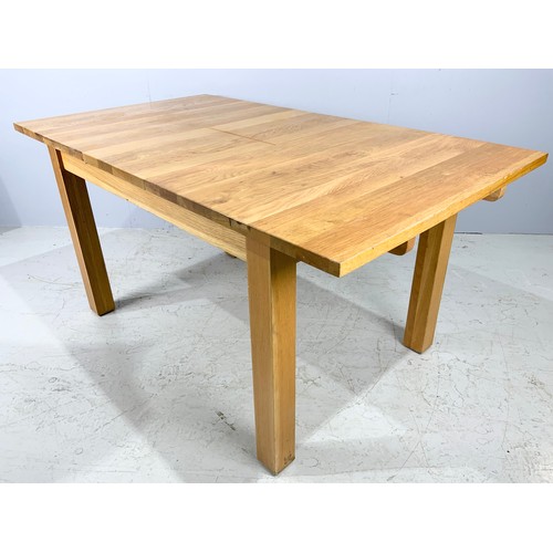 634 - MODERN LIGHT OAK EXTENDING DINING TABLE 160cm 90cm EXTENDED