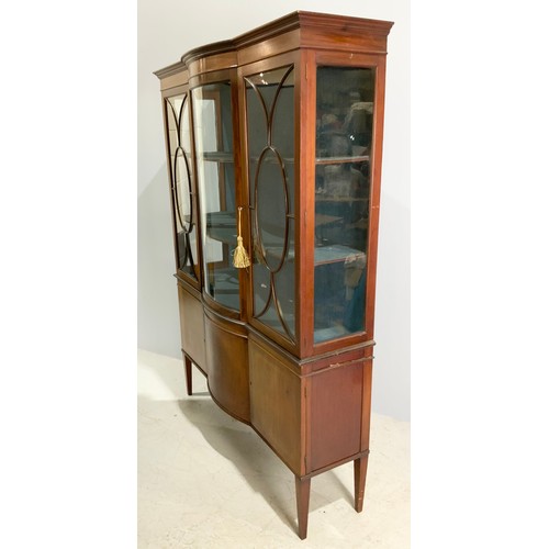 530 - EDWARDIAN  MAHOGANY SERPENTINE GLAZED DISPLAY CABINET WIDTH  138cm, 187cm TALL