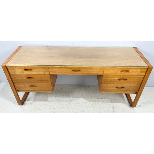 616 - MID / LATE CENTURY UNIFLEX DESK WIDTH 162cm