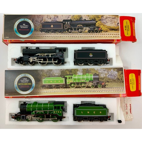 374 - HORNBY, 2 BOXED MODEL RAILWAY LOCOMOTIVES, R378 LNER D49/1 CHESHIRE, & R 259 CLASS D41/1 YORKSHIRE