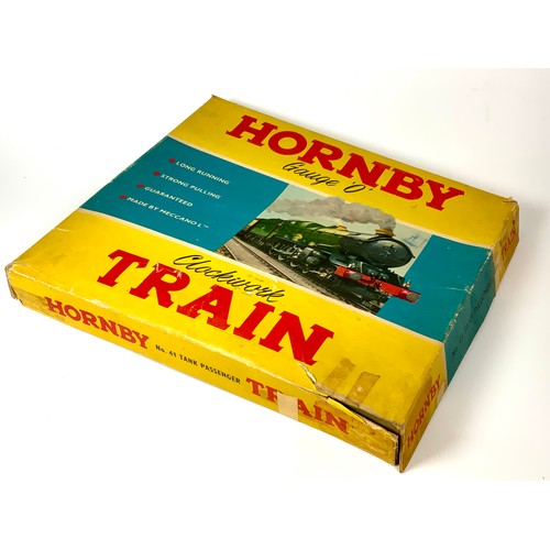 454 - HORNBY O GAUGE SET, NO 41 TANK PASSENGER SET, SET COMPRISES 0-4-0T 82011 3 X MAROON COACHES, QTY OF ... 