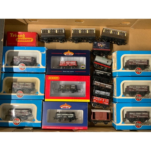 392 - MODEL RAILWAY WAGONS, 9 BOXED INC HIGHLEY MINING X6, PLUS BACHMANN PARSONS & SON, & FURTHER U/B WAGO... 