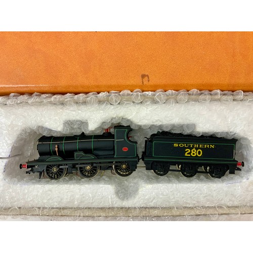 513 - 00 WORKS, BOXED 00 GAUGE HAND BUILT SPECIALIST MODEL, SR 0-6-0 C CLASS  0-6-0 SOUTHERN 280 LINED BLA... 