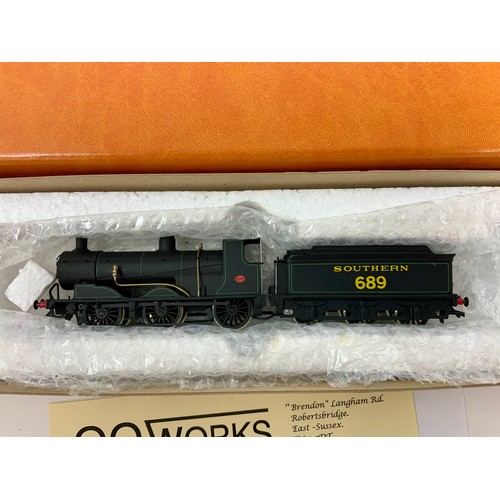 515 - 00 WORKS, BOXED 00 GAUGE HAND BUILT SPECIALIST MODEL, SOUTHERN 0-6-0 TENDER LOCOMOTIVE, SOUTHERN 689... 