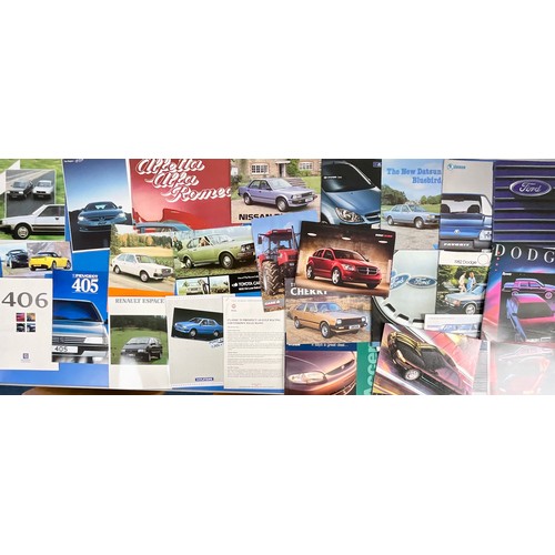 38 - GOOD SELECTION OF MOTOR CAR BROCHURES, DELAGE, LINCOLN, OEC MOTORCYCLES, FERRARI, JAGUAR, PEUGEOT, N... 