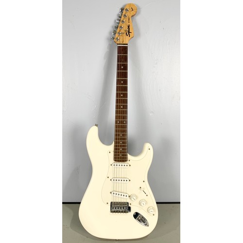 464 - SQUIRE STRAT BY FENDER, ELECTRIC GUITAR IN SOFT CASE