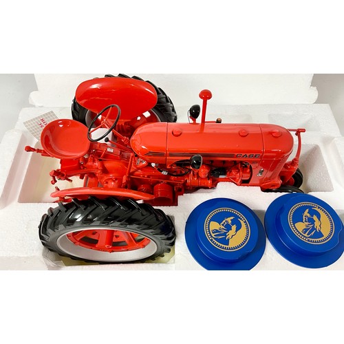 196 - FRANKLIN MINT PRECISION MODELS, 1:12 SCALE MODEL. CASE SC FARM TRACTOR. Exhaust pipe a/f