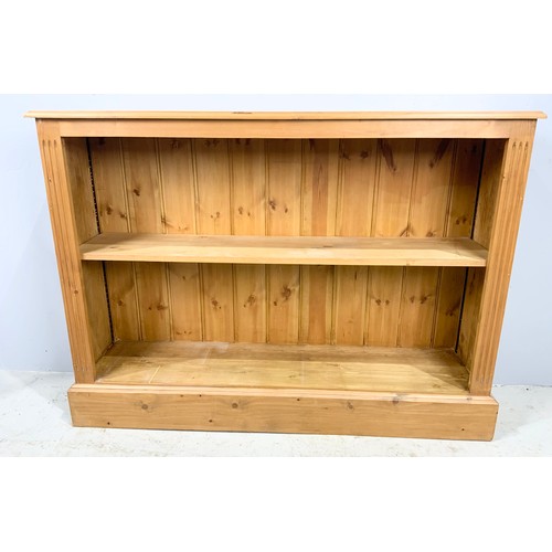 629 - MODERN PINE BOOKCASE WIDTH 125cm