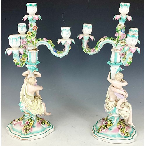 175 - A PAIR OF IMPRESSIVE SITZENDORF TYPE PORCELAIN FIGURAL CANDELABRA, 19TH CENTURY, APPROX. 46 cm tall ... 