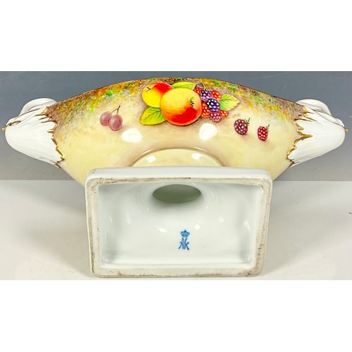 192 - ALBOTH & KAISER BAVARIAN CENTREPIECE FOOTED SERVING BOWL WITH SWAN FORMED HANDLES AND HAND PAINTED F... 