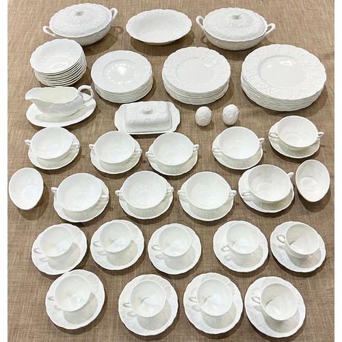 218 - COALPORT COUNTRYWARE FINE BONE CHINA NINE PLACE DINNER SERVICE AND TEA SERVICE