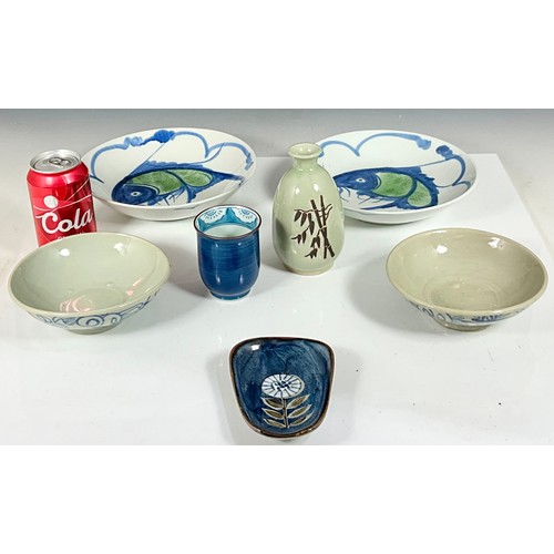 255 - ORIENTAL STONEWARE POTTERY INC. BOWLS WITH KOI DECORATION, OTHER BOWLS AND VASES