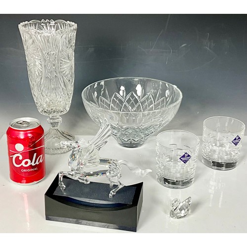 287 - LEAD CRYSTAL INC. DOULTON EDINBURGH AND SWAROVSKI