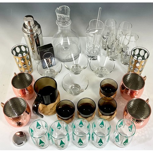 292 - COCKTAIL WARES TO INCLUDE 2 CULVER ‘PISA’ CRACKLE PATTERN HIGHBALL GLASSES, MCM TEAL DIAMOND TUMBLER... 