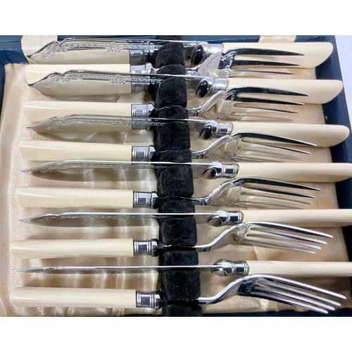 329 - BOXED SETS OF CARVING KNIFE AND FORK, FISH KNIVES AND FORKS, FRUIT KNIVES AND SALAD SERVER