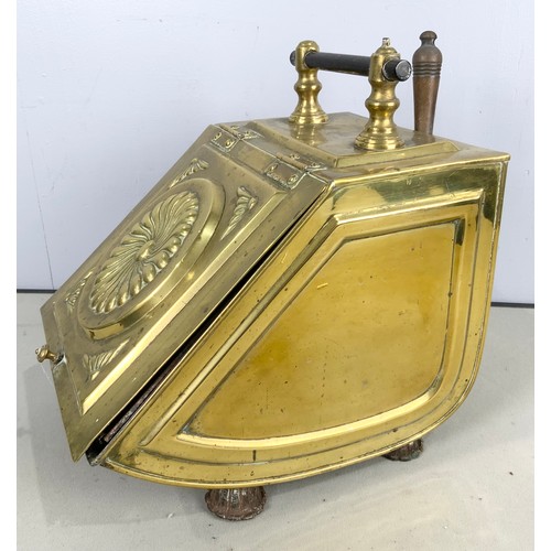 362 - BRASS COAL SCUTTLE