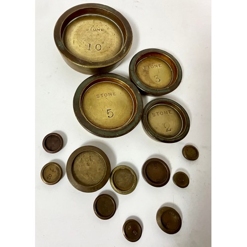 377 - SELECTION OF VINTAGE BRASS WEIGHTS